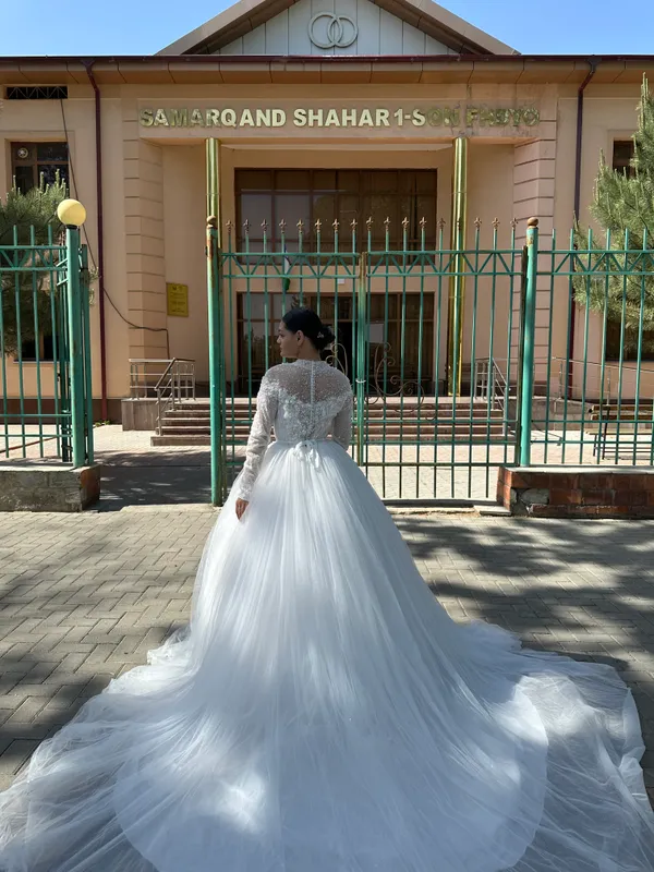 Свадебное платье