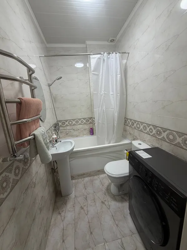 55 m², Yakkasaroydagi 2 xonali kvartira ijarasi · ID 41864 8 55 m², Yakkasaroydagi 2 xonali kvartira ijarasi · ID 41864 8