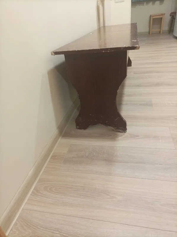 Столик подставка 3