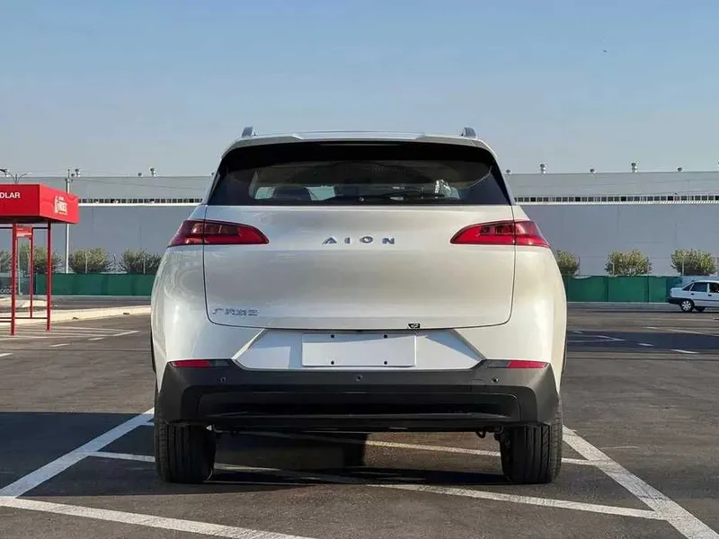 gac aion v plus 500km sotiladi