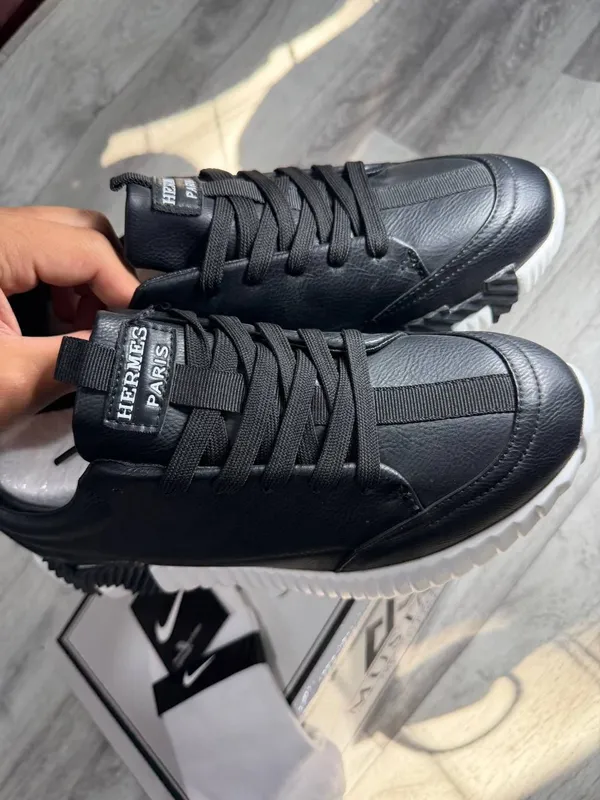 Hermes Paris — Zamonaviy va qulay krossovkalar! 3 Hermes Paris — Zamonaviy va qulay krossovkalar! 3