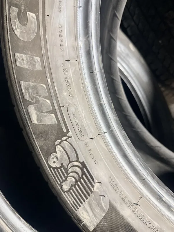 MICHELIN PILOT SPORT 4suv 275/50/21 4 ta birxil — фото 1