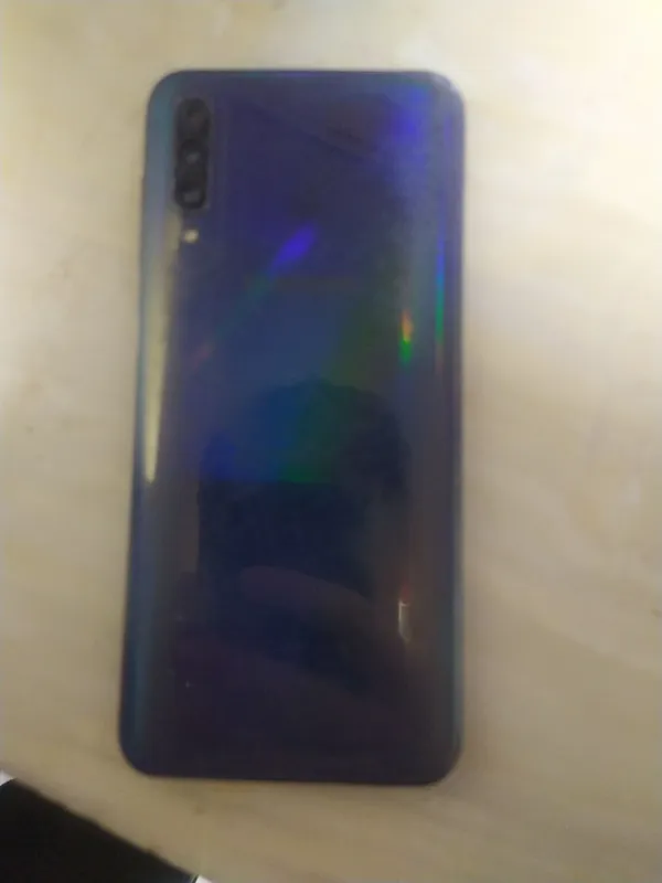Samsung A50 64 GB, экран заменён, камера размытая 2 Samsung A50 64 GB, экран заменён, камера размытая 2