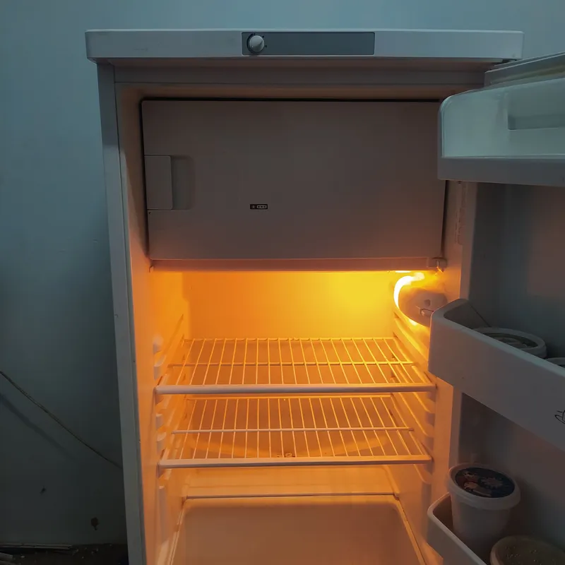 Холодильник Indesit