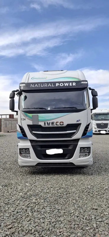 Iveco 460 moshinasi