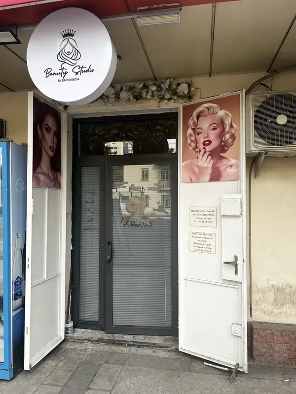 Сдаются в аренду места в салоне. В центре города