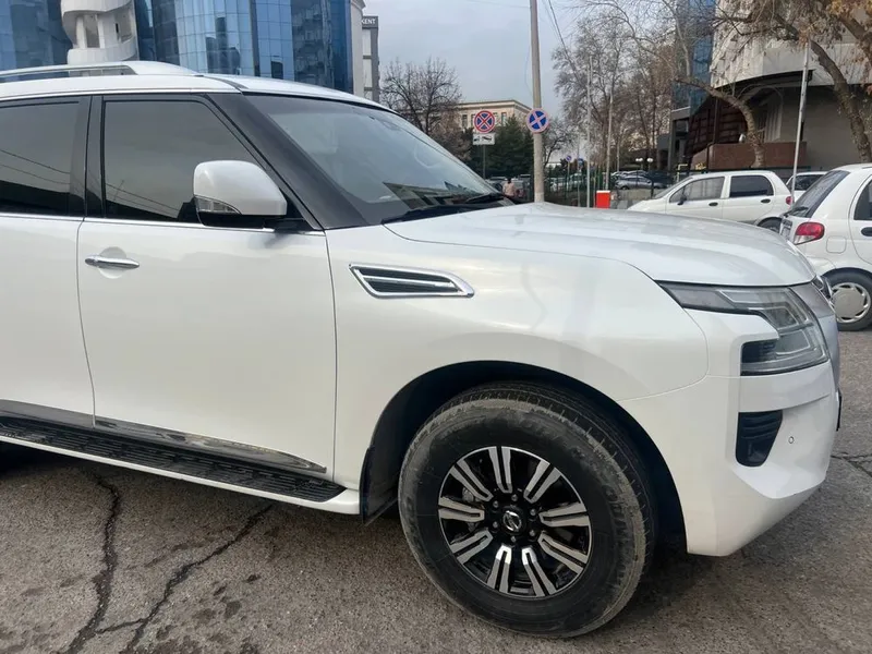 Nissan Patrol 2020 titanium — фото 2