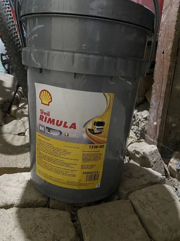 Shell Rimula R4 X 15W-40( моторное масло ) 2