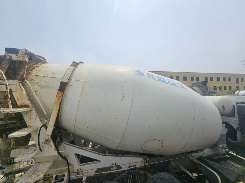 Beton mikser bochka Бетон миксер бочка mixer bochka — фото 1 Beton mikser bochka Бетон миксер бочка mixer bochka — фото 1