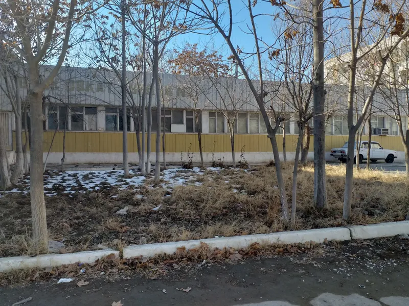 Навоий шахридан нотурар бино сотилади, Навоий куч. 2 Навоий шахридан нотурар бино сотилади, Навоий куч. 2