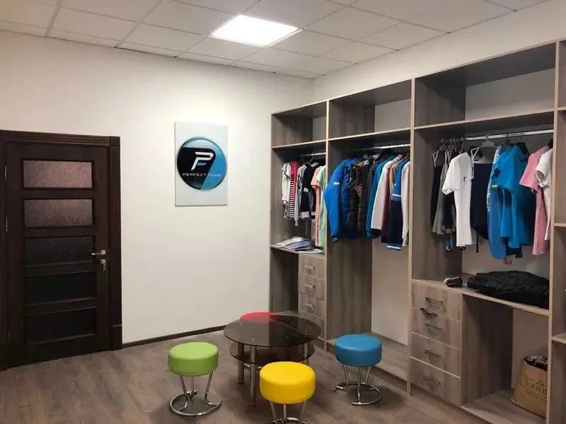 Продается отдельно стоящее здание. 20 соток. 7
