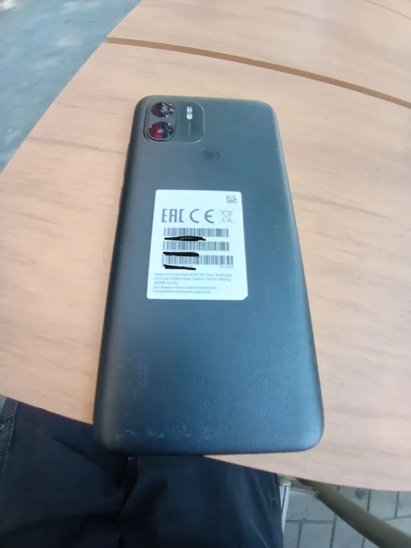 Redmi A2 + б/у telefon sotiladi IMEI ka bor yaxshi xolatda 1 Redmi A2 + б/у telefon sotiladi IMEI ka bor yaxshi xolatda 1