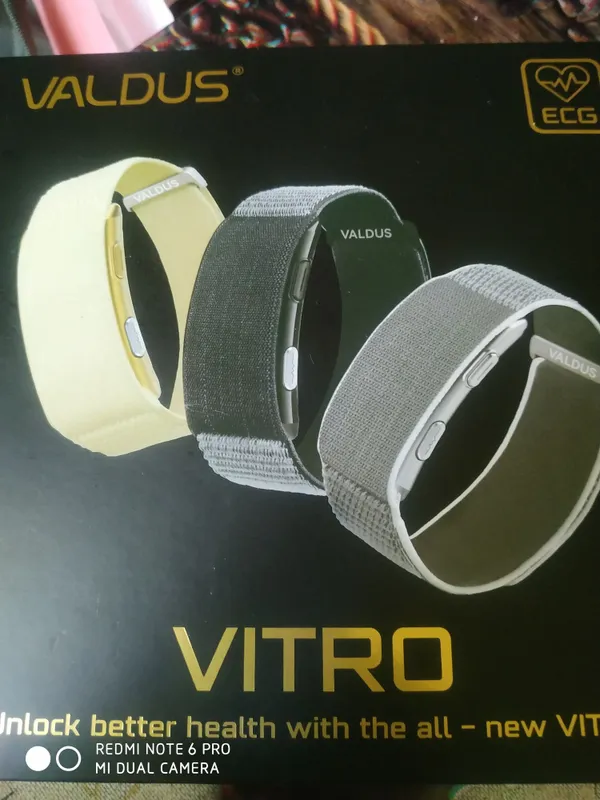 Продаются умный браслет Valdus VITRO