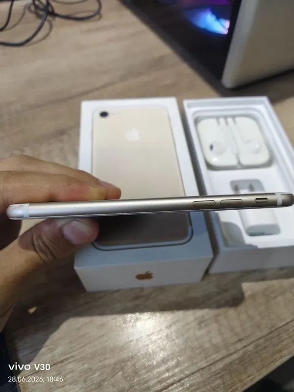 iPhone 7 32Gb Gold полный комплект — фото 5