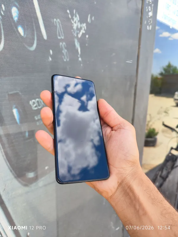Samsung S20 plus 5G 2 Samsung S20 plus 5G 2