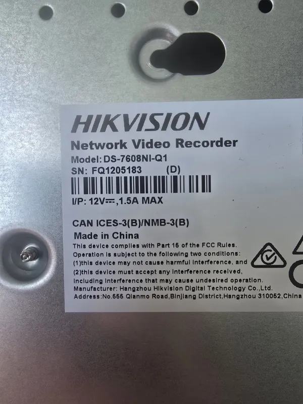 Продаётся 1 видеорегистратора марки Hikvision — фото 1