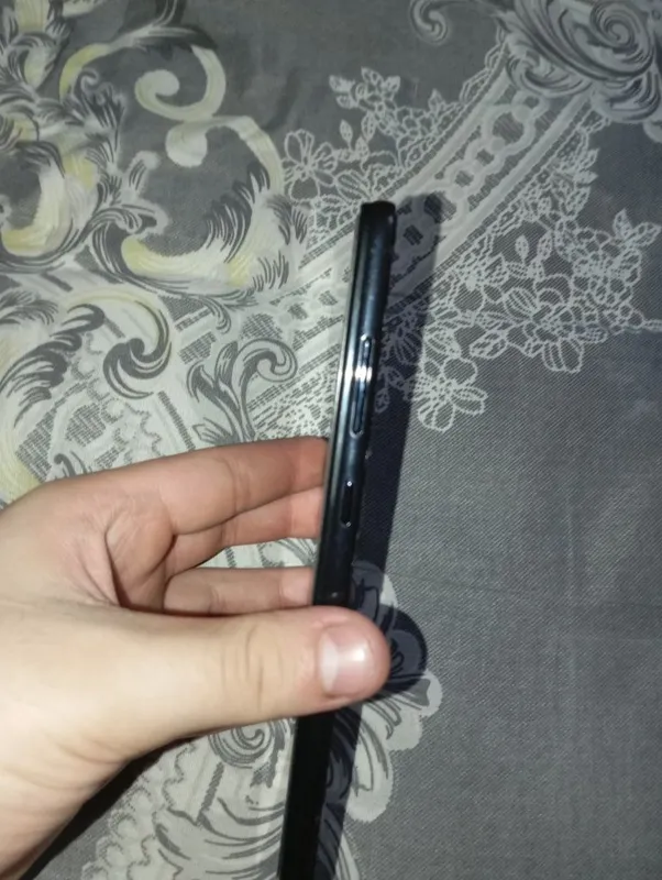 Продам Б/у экран на самсунг а72 2