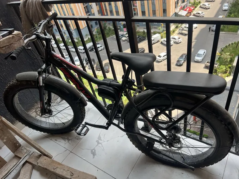 Srochni Bonvi velosped sotiladi yaxshi, yangi holatda, 1 oy minilgan 1 Srochni Bonvi velosped sotiladi yaxshi, yangi holatda, 1 oy minilgan 1
