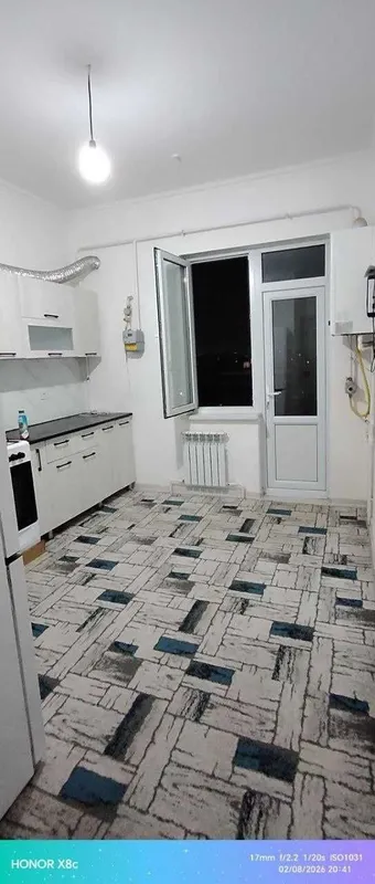 В районе Мирзо-Улугбек, рядом с метро Максим Горький, аренда 3