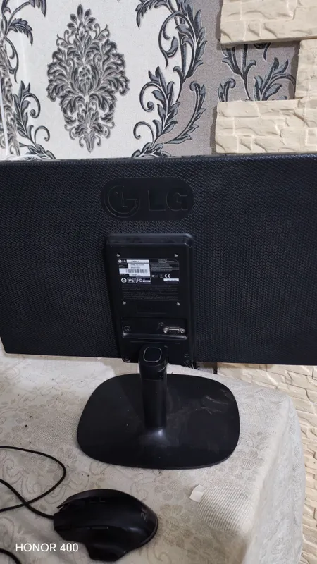 Монитор LG 22 дюйма 5 Монитор LG 22 дюйма 5