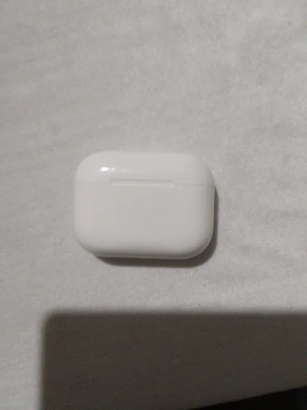 нашел airpods 3 pro хозяин оьявись