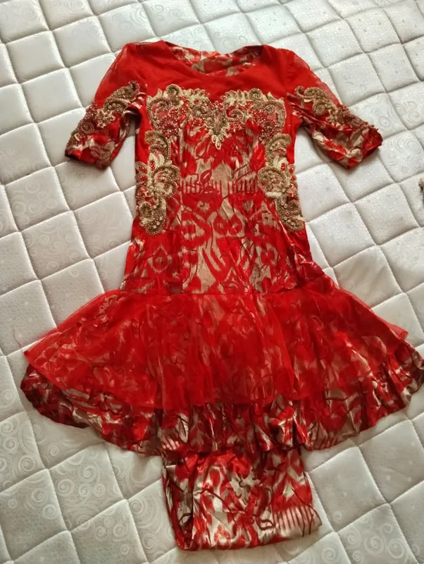 ayollar kiyimi razmer 42-44 1 ayollar kiyimi razmer 42-44 1