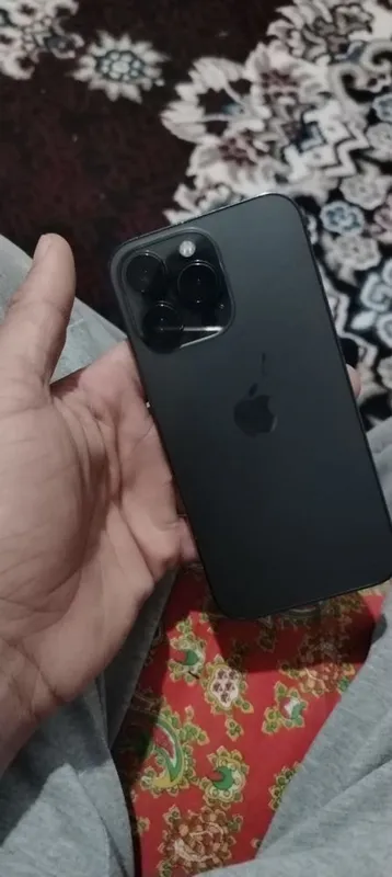 Phone 13 pro 79.yomkis