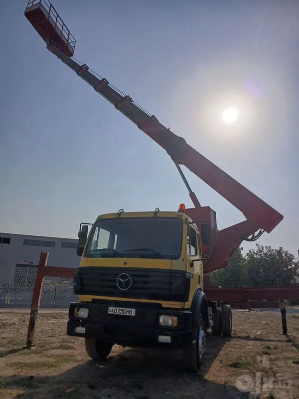 Продается автовышка Mercedes-Benz 1824L (Horyong 40m) 1999 2 Продается автовышка Mercedes-Benz 1824L (Horyong 40m) 1999 2