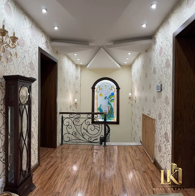 Продаётся 7-комнатная квартира, 286 м², 6/10, Яккасарайский район (Ракат махалля) — фото 8 Продаётся 7-комнатная квартира, 286 м², 6/10, Яккасарайский район (Ракат махалля) — фото 8