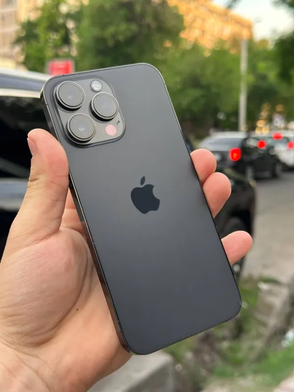 iphone 14 Pro Max 766,700 sum 12 oʻy