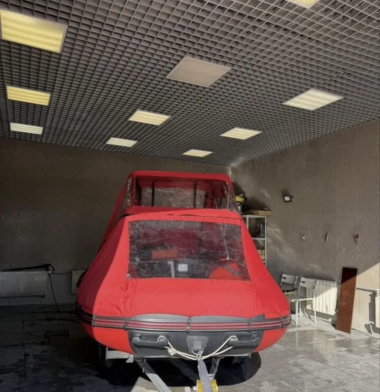 Лодка GLADIATOR E380S красно-чёрный — фото 2