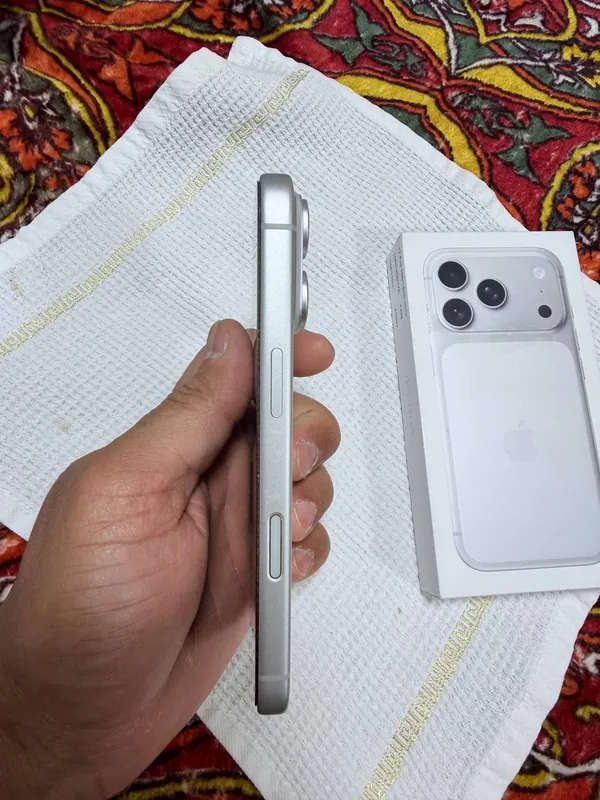iphone 17 pro 256gb silver срочна продам 4