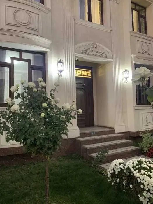 Сдаётся дом под Хостел Мирзо-Улугбекский район 2 Сдаётся дом под Хостел Мирзо-Улугбекский район 2