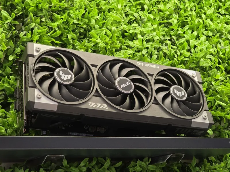 Видеокарта ASUS RTX 5060ti TUF Gaming — фото 1
