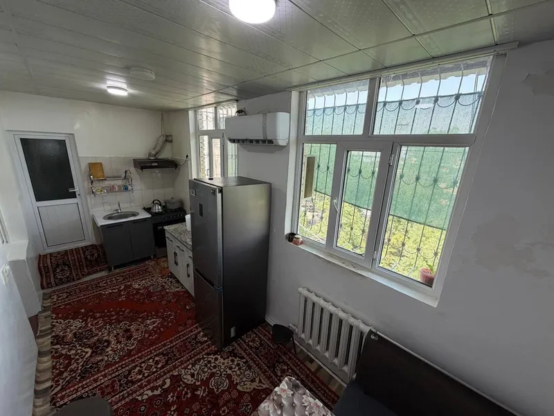 Продается 3-комнатная квартира, Спутник-4 7