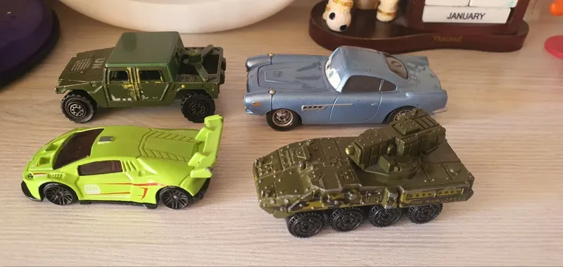 Игрушки детские машинки, Киндер , пони