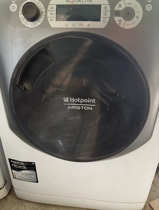 Продается стиральная машинка Hotpoint ARISTON AQUALTIS 11кг.Италия б/у — фото 1
