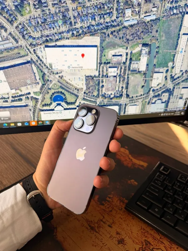 Iphone 14 pro
256г
83%
300$Otib beraman Iphone 14 pro
256г
83%
300$Otib beraman
