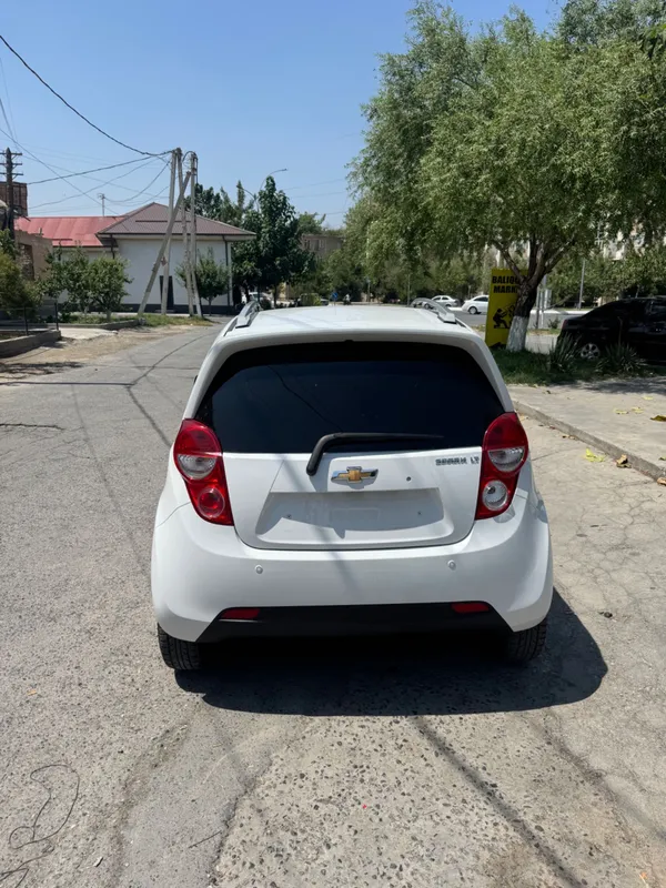 Chevrolet Spark avtomat 3
