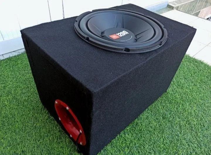 Jbl сабвуфер sabufer