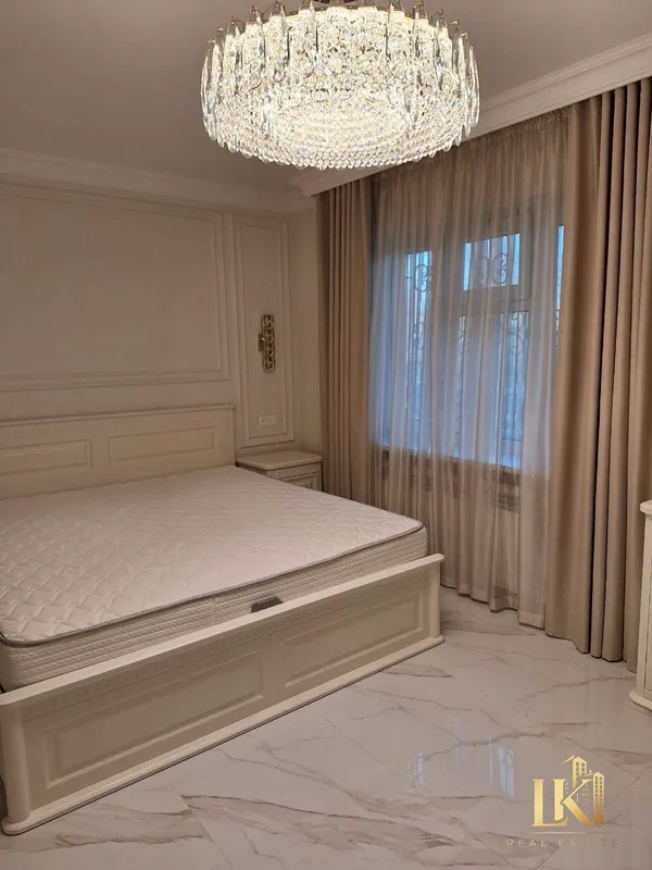 2-комнатная квартира 80 м², 2/5, ЖК «77-серия», Садык Азимова (ориентир: Японское посольство) — фото 6