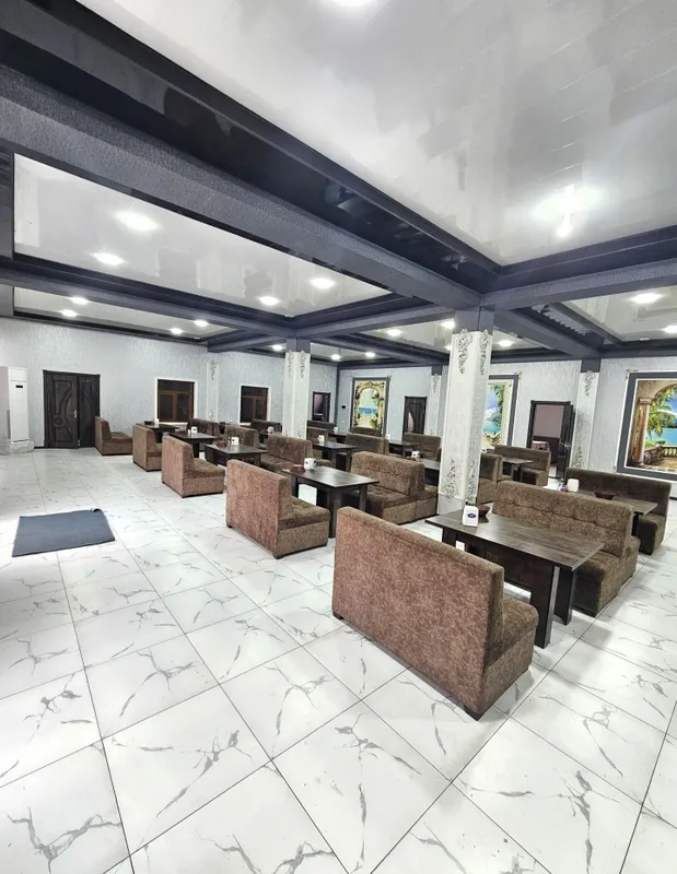 Qibray markazida faoliyat yuritayotgan kafe sotiladi. 2 Qibray markazida faoliyat yuritayotgan kafe sotiladi. 2