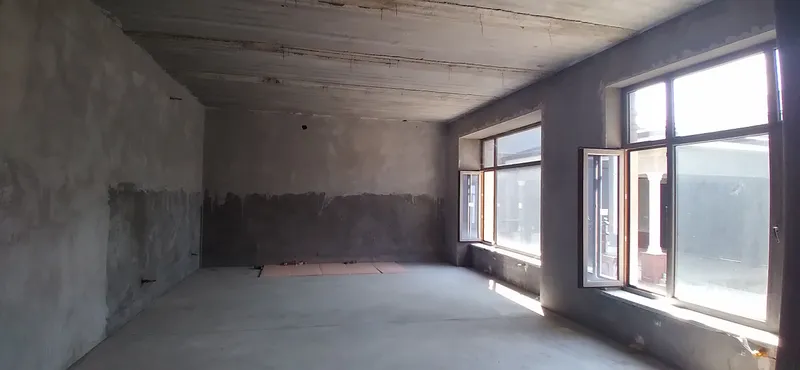 Продам Евродом улЧинабад 3уровня 6,5соток 6комнат 6