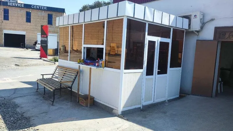 Sotiladi: Mobil savdo pavilyoni / Ko‘chma budka, do‘kon, kiosk, kassa 1 Sotiladi: Mobil savdo pavilyoni / Ko‘chma budka, do‘kon, kiosk, kassa 1