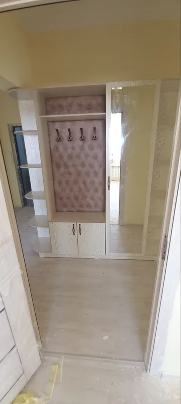 Uy sotiladi 3 xona
