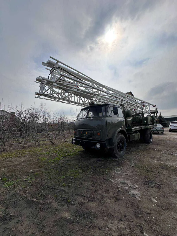 1990 буровая установка 1БА-15В Украина