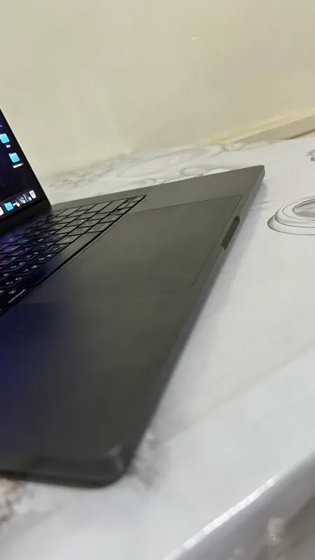 macbook pro m3 pro inch 16 4