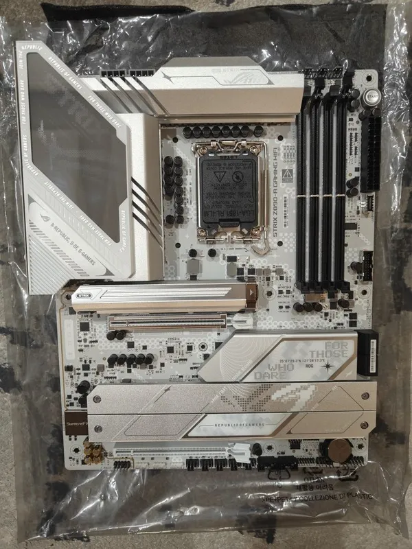 Asus ROG Strix Z890-A Gaming Wifi 5