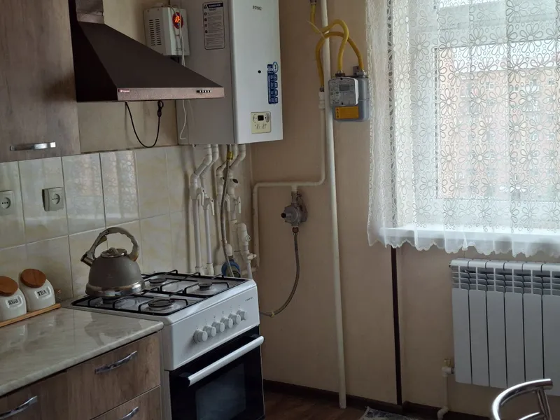 Продаётся дом 2х комнатная квартира с мебелью, 68.8кв, 6этаж 8 Продаётся дом 2х комнатная квартира с мебелью, 68.8кв, 6этаж 8