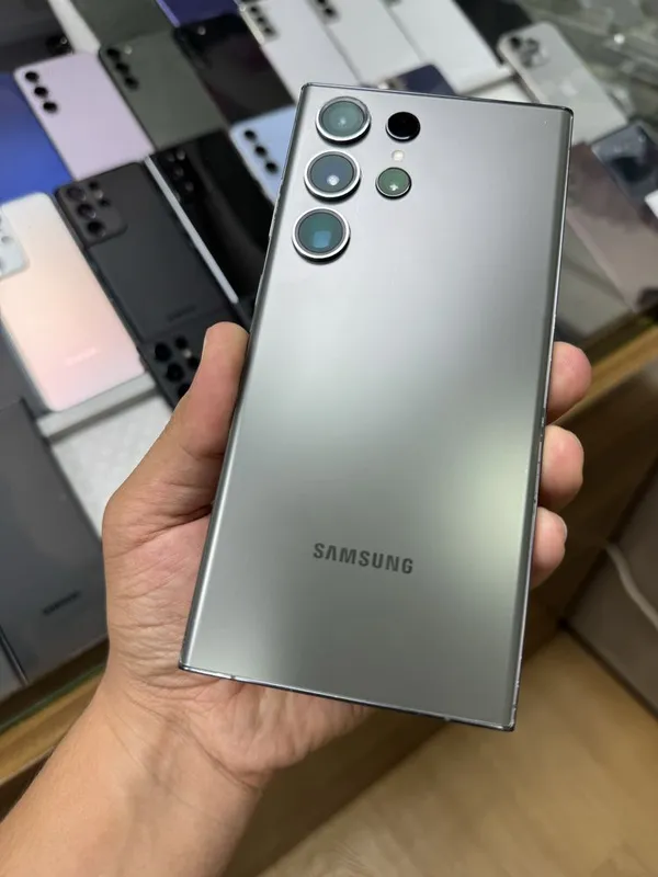 Samsung s23 Ultra 12/256Gb